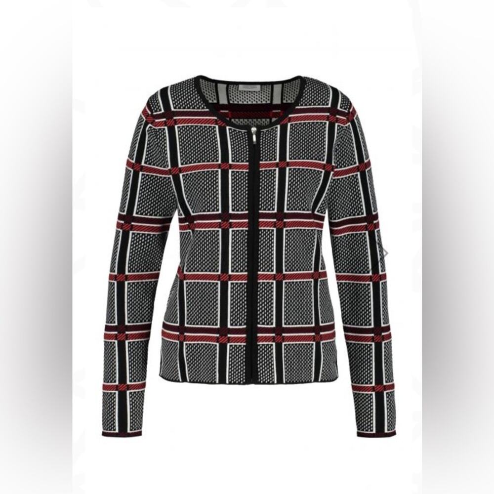 Gerry Weber CorpCore Collection Sweater in size 38. Classic Red, Black & White.